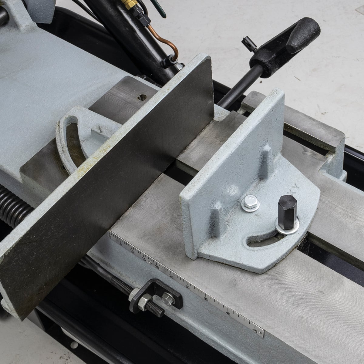 SIP 12 Inch Gear Drive Metal Bandsaw